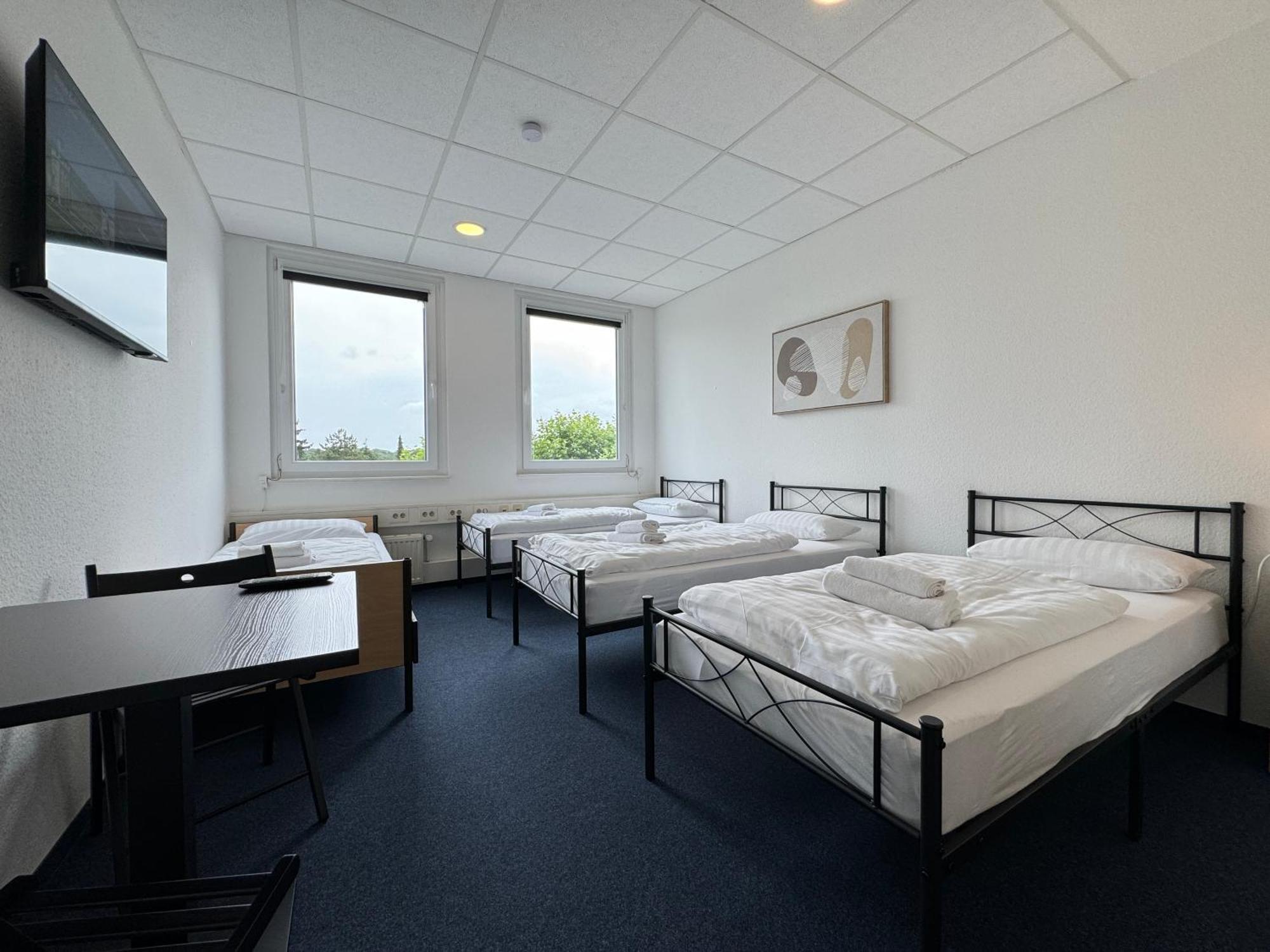 Thuja Apartments Karlsruhe-Neureut By Kurzzeit Esterno foto