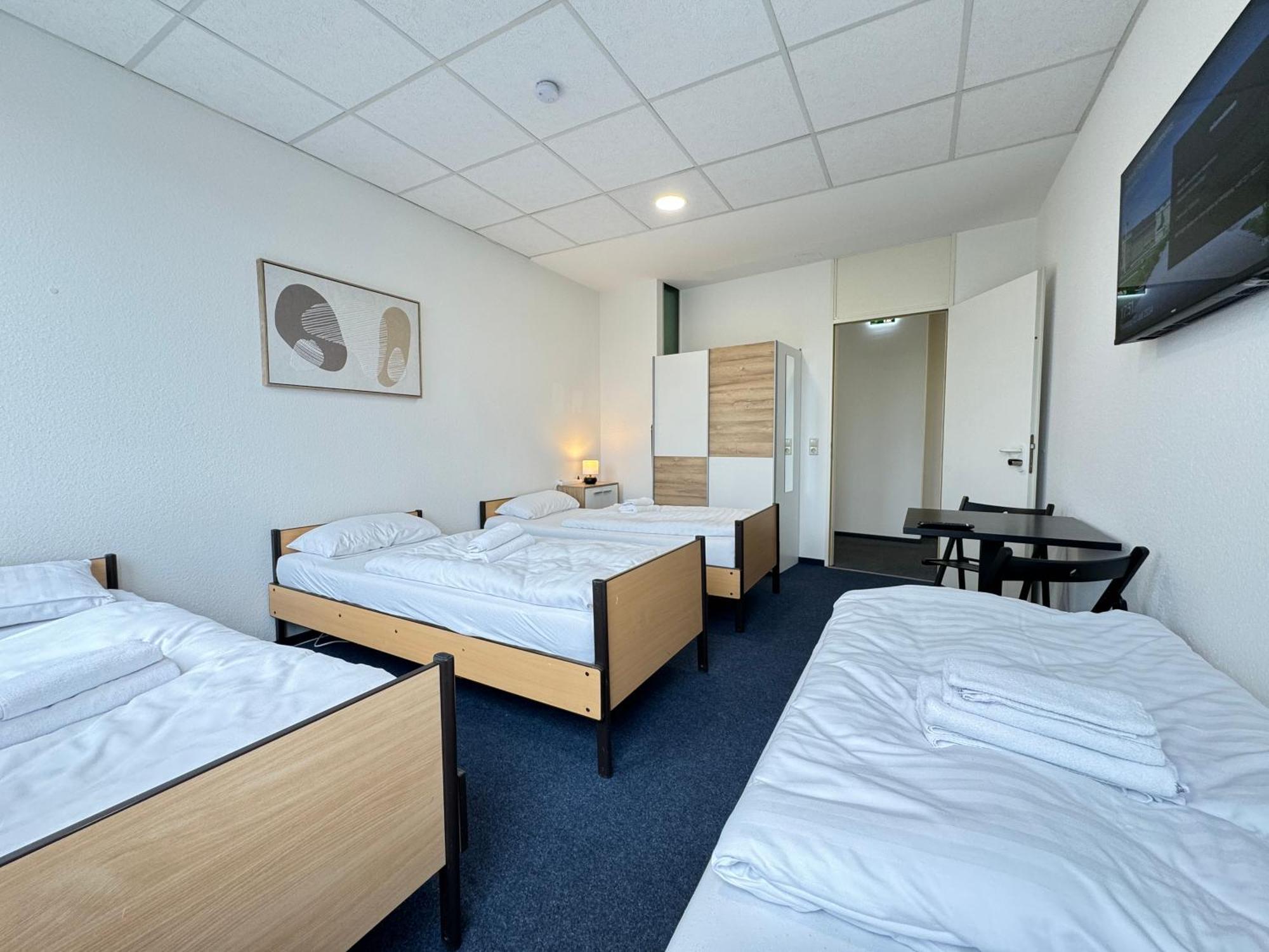 Thuja Apartments Karlsruhe-Neureut By Kurzzeit Esterno foto