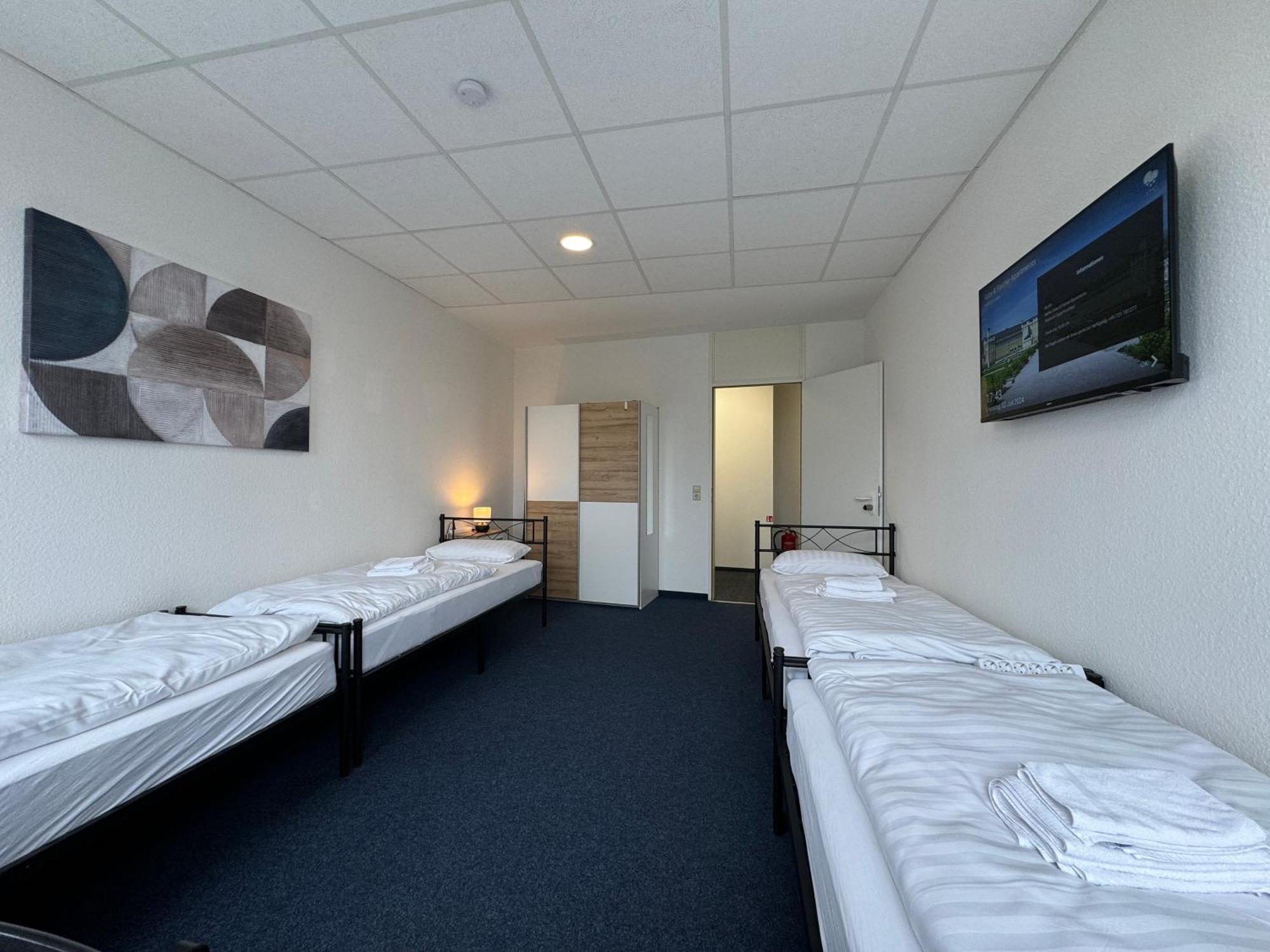 Thuja Apartments Karlsruhe-Neureut By Kurzzeit Esterno foto