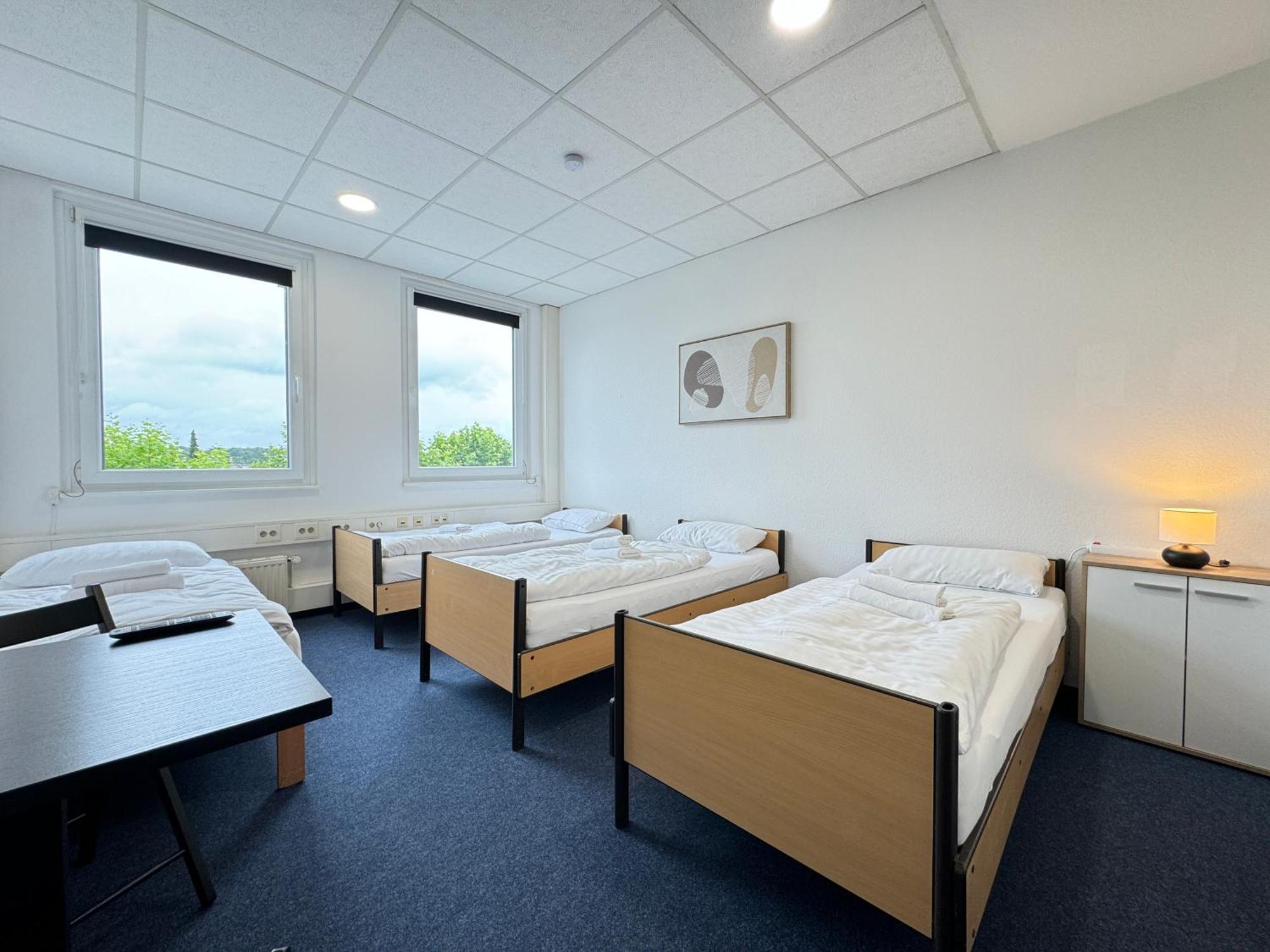 Thuja Apartments Karlsruhe-Neureut By Kurzzeit Esterno foto