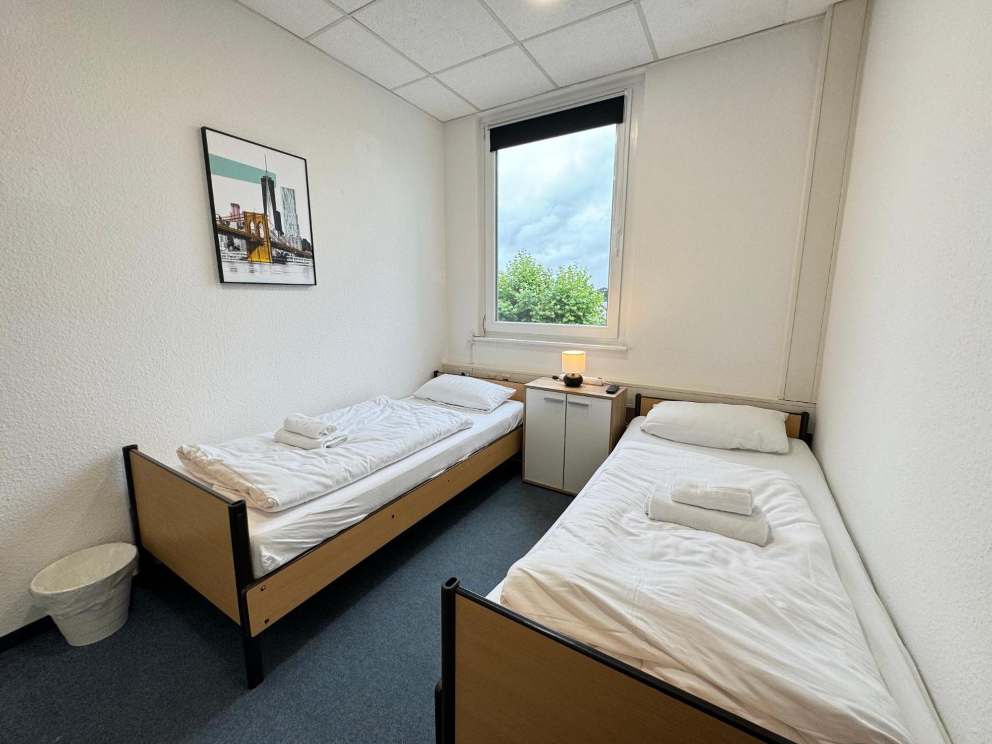 Thuja Apartments Karlsruhe-Neureut By Kurzzeit Esterno foto