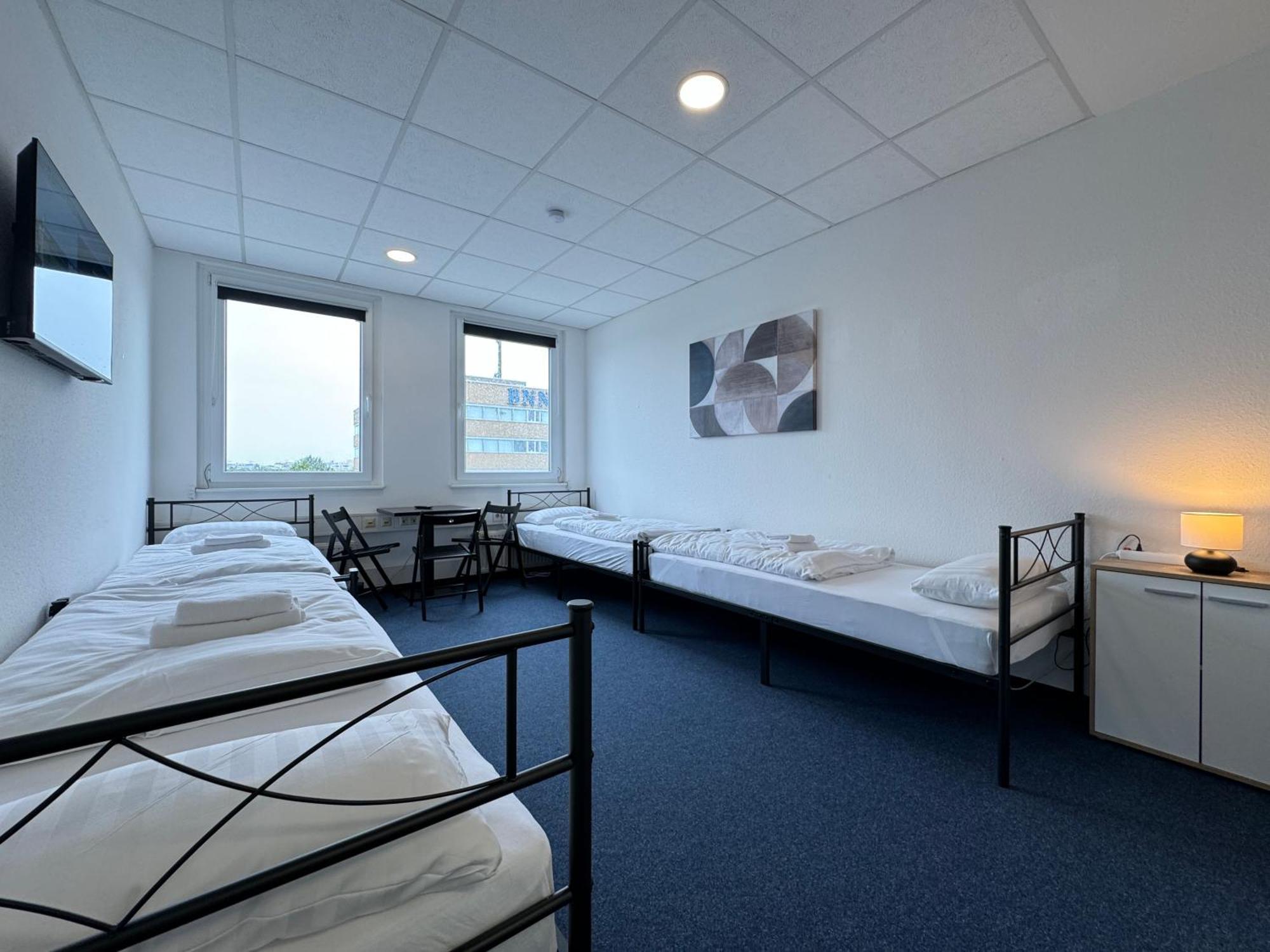 Thuja Apartments Karlsruhe-Neureut By Kurzzeit Esterno foto